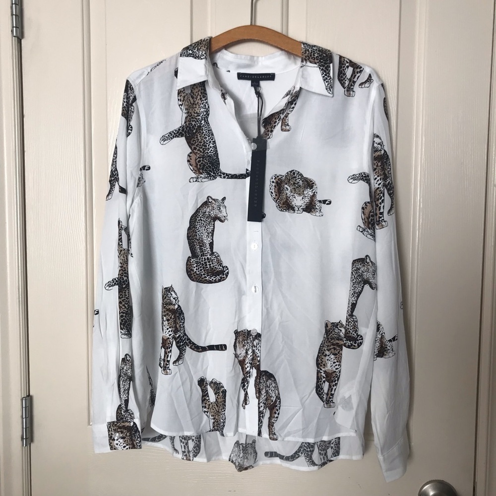 Jane + Delancey Leopard Print White Shirt Size Large
